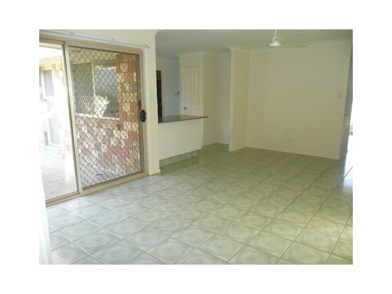 46-48 Karamea St, Springfield QLD 4300