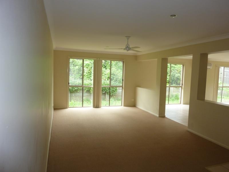 10 Parkside Drive, Springfield QLD 4300