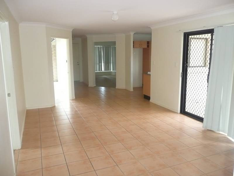 #24 Moselle Street, Springfield QLD 4300