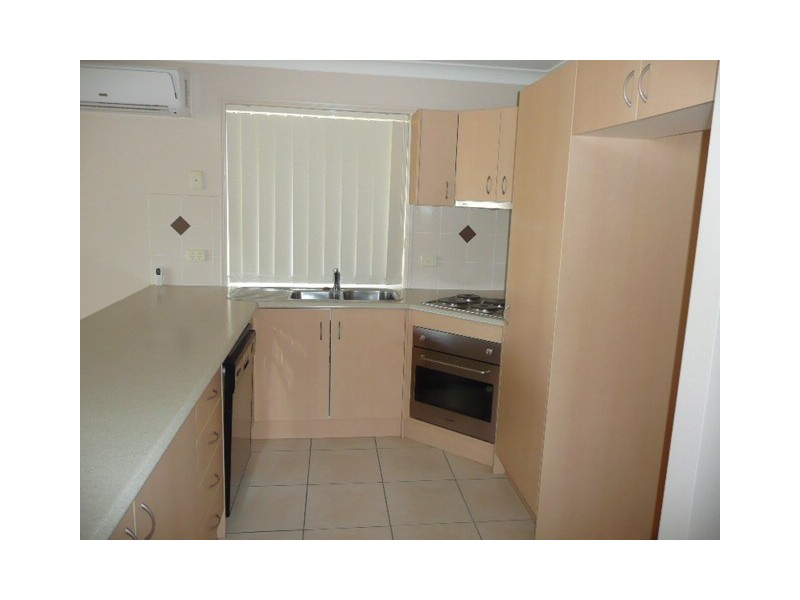 6 Fontana Way, Springfield Lakes QLD 4300