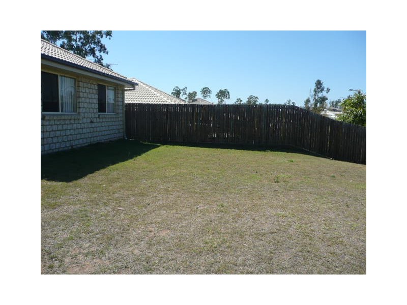 6 Fontana Way, Springfield Lakes QLD 4300