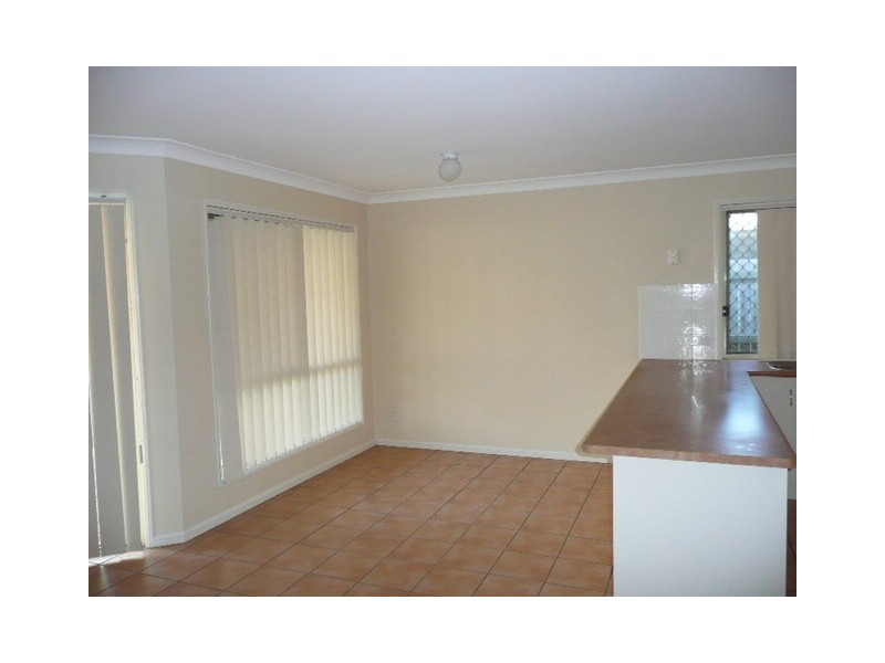 3 Diamondy Close, Forest Lake QLD 4078