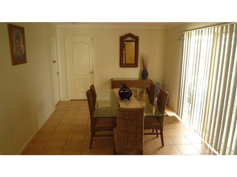 35 Neptune Street, Springfield Lakes QLD 4300