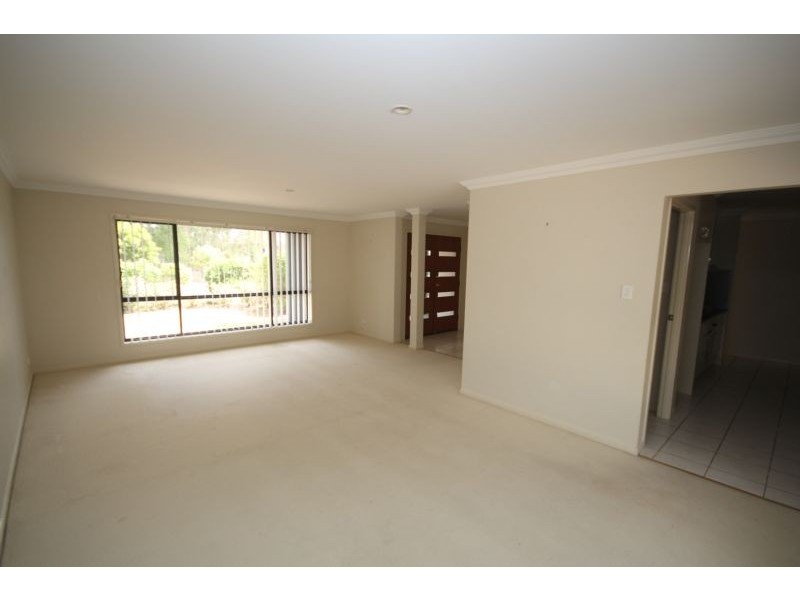 32 Coventina Crescent, Springfield Lakes QLD 4300