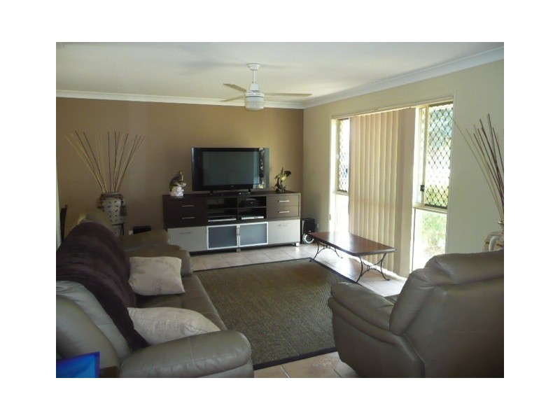 10 Savill Close, Forest Lake QLD 4078