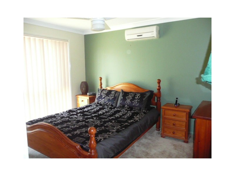 10 Savill Close, Forest Lake QLD 4078