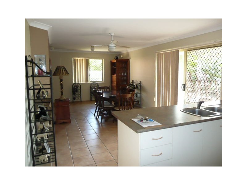10 Savill Close, Forest Lake QLD 4078