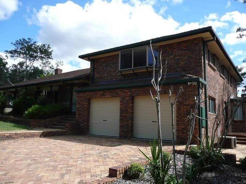 3 Hilton Drive, Camira QLD 4300