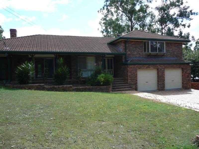 3 Hilton Drive, Camira QLD 4300