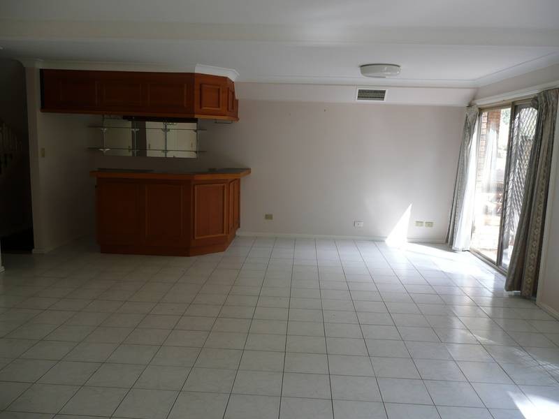 3 Hilton Drive, Camira QLD 4300