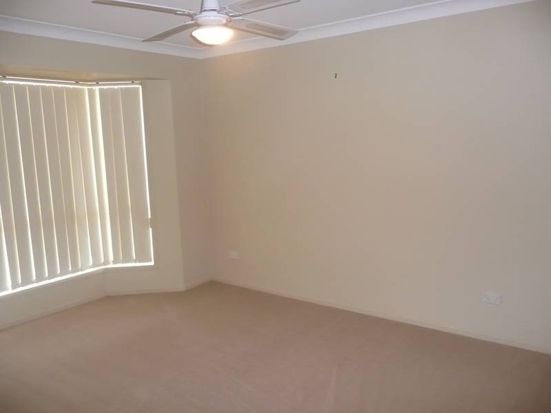 53 Cascades Drive, Forest Lake QLD 4078