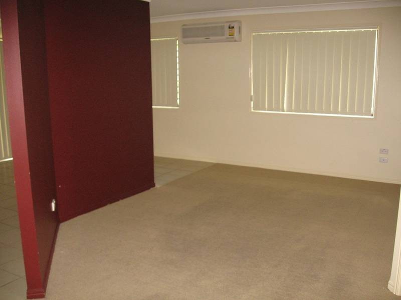 14 Swallowtail Crescent, Springfield Lakes QLD 4300