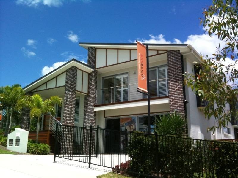 2 Boronia Ct, Springfield Lakes QLD 4300