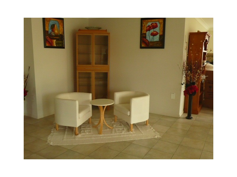 44 Esperance Crescent, Springfield Lakes QLD 4300