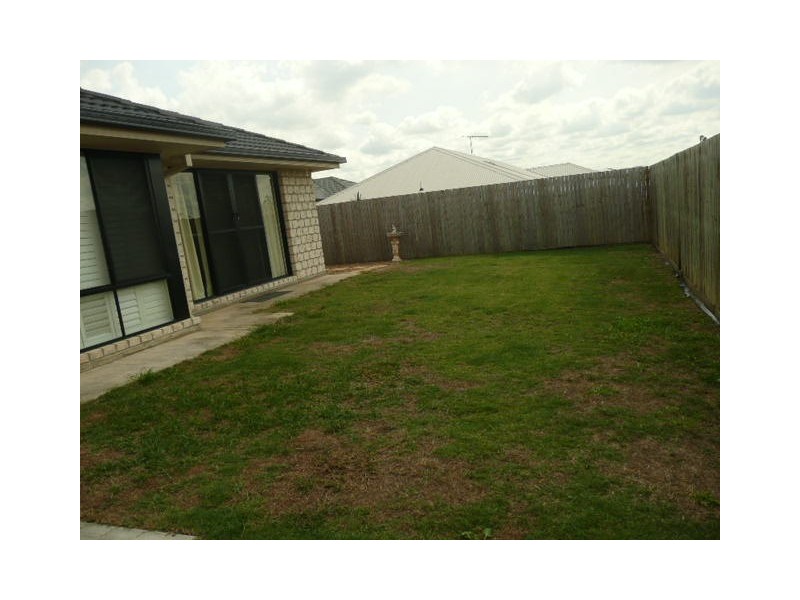 44 Esperance Crescent, Springfield Lakes QLD 4300