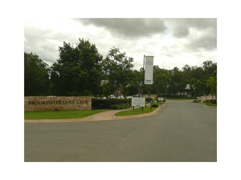 3 Spyglass Lane, Brookwater QLD 4300