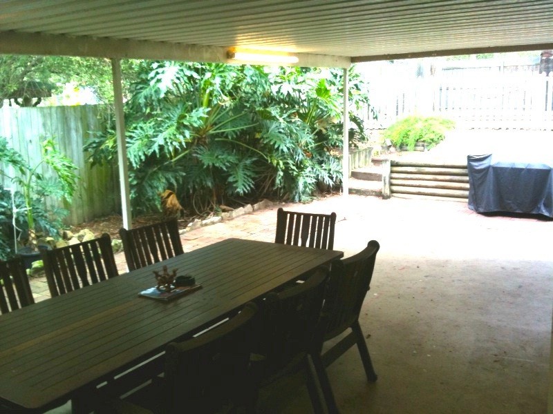 20 Woodbine Ave, Camira QLD 4300