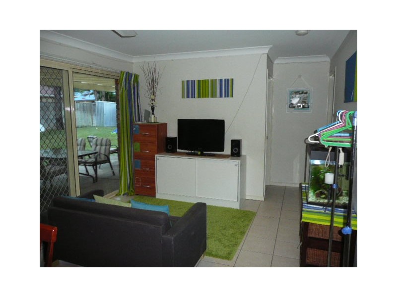 #98 James Josey Avenue, Springfield Lakes QLD 4300