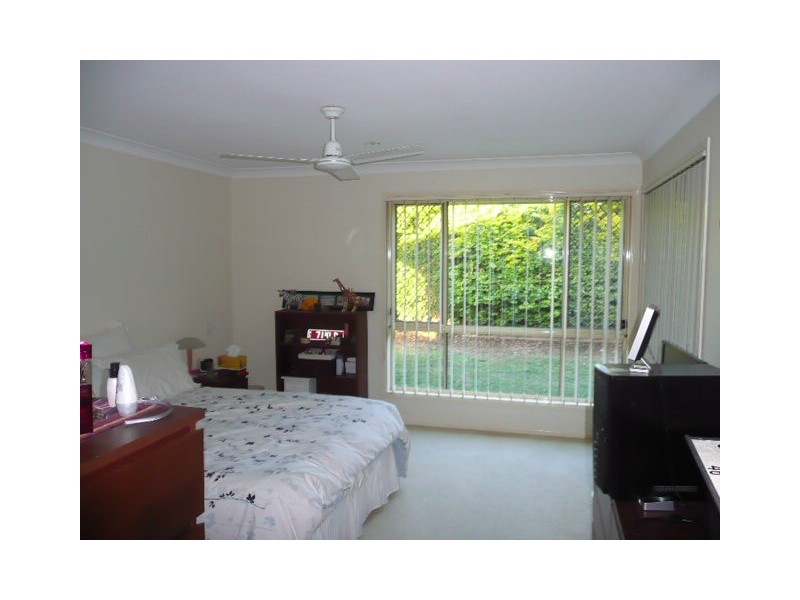 17 Mannix Place, Forest Lake QLD 4078
