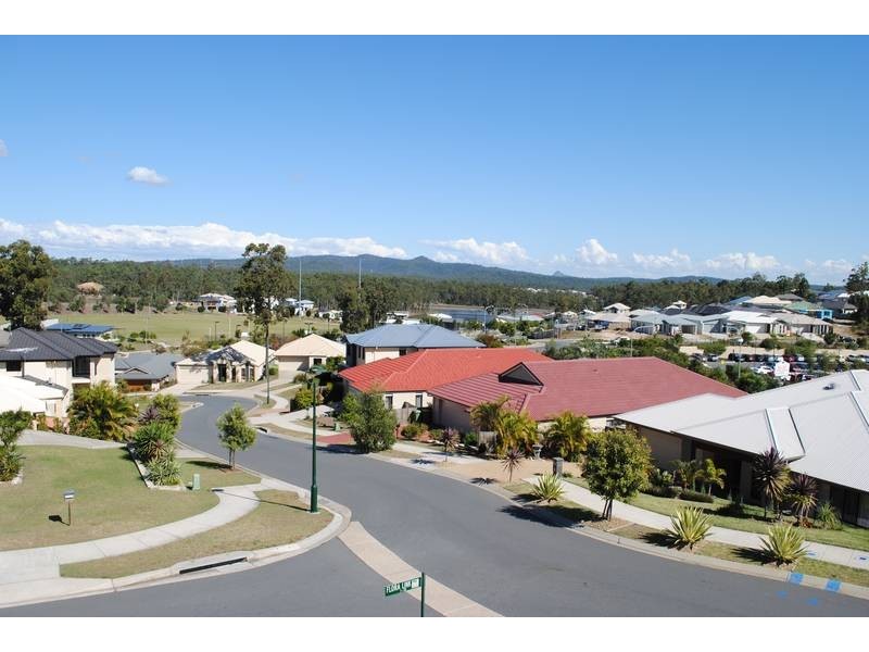 11 Fontana Way, Springfield Lakes QLD 4300