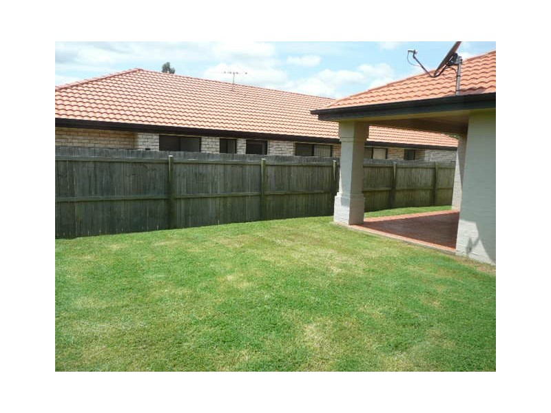 137 Lakeside Avenue, Springfield Lakes QLD 4300