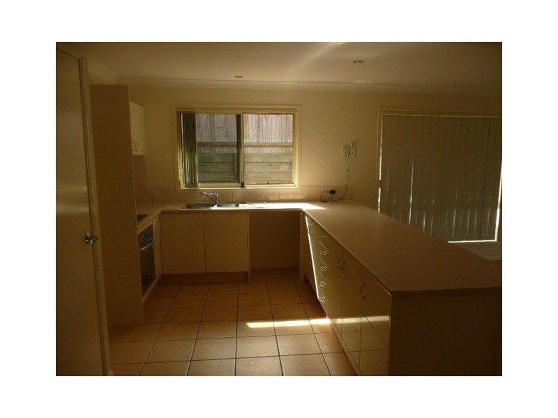 3 Daylilly Place, Springfield Lakes QLD 4300