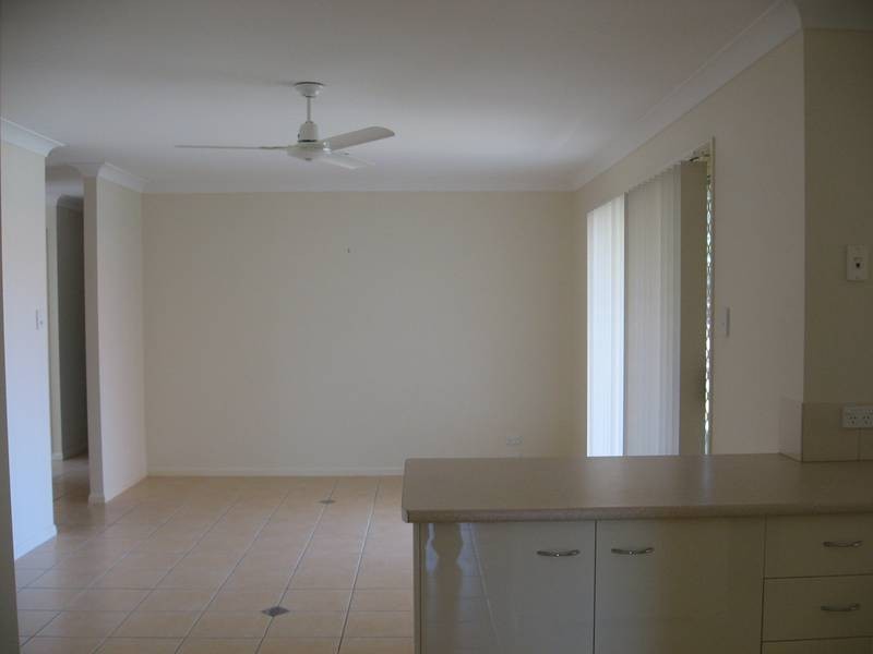 5 Scenic Crescent, Springfield QLD 4300