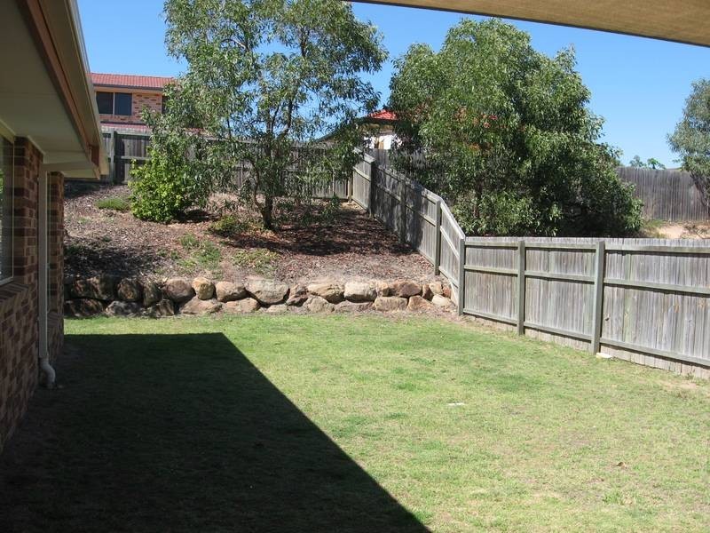 5 Scenic Crescent, Springfield QLD 4300