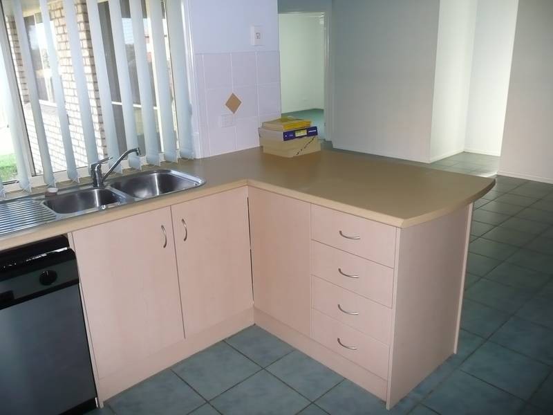 185 Cross Street, Goodna QLD 4300
