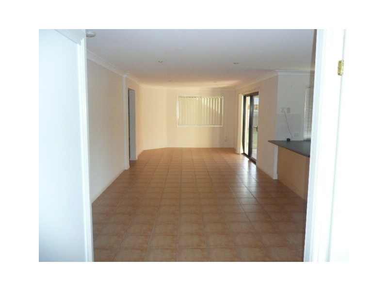 Number 137 Lakeside Avenue, Springfield Lakes QLD 4300