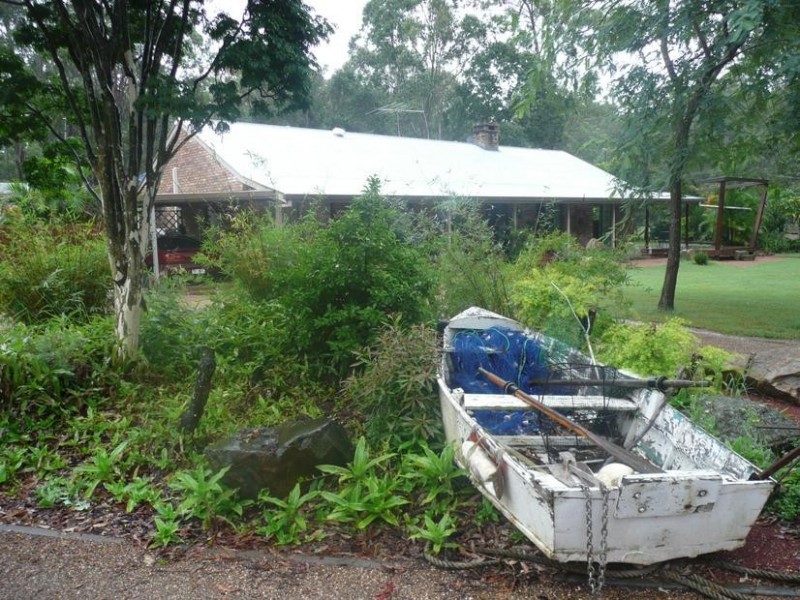 216 Jones Rd, Bellbird Park QLD 4300