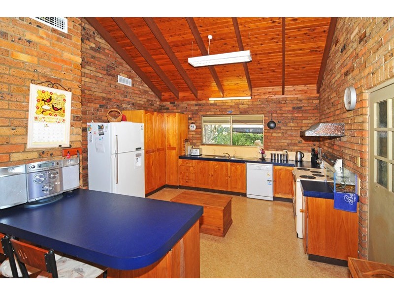 216 Jones Rd, Bellbird Park QLD 4300