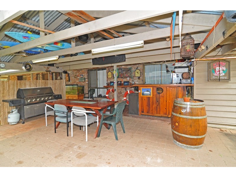 216 Jones Rd, Bellbird Park QLD 4300