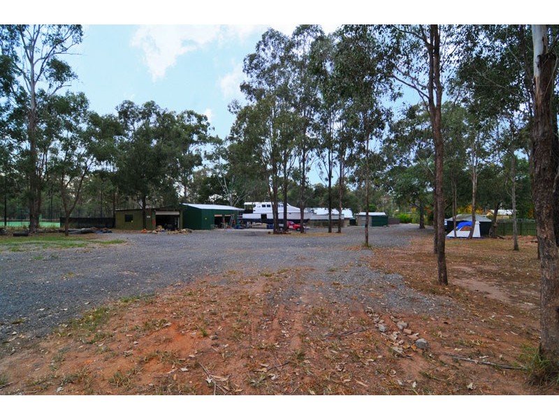 216 Jones Rd, Bellbird Park QLD 4300