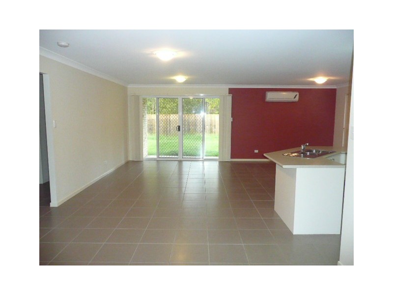 #42 Griffen Place, Crestmead QLD 4132