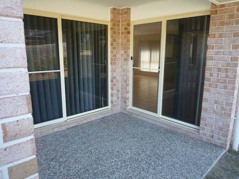 .3 Daylilly Place, Springfield Lakes QLD 4300