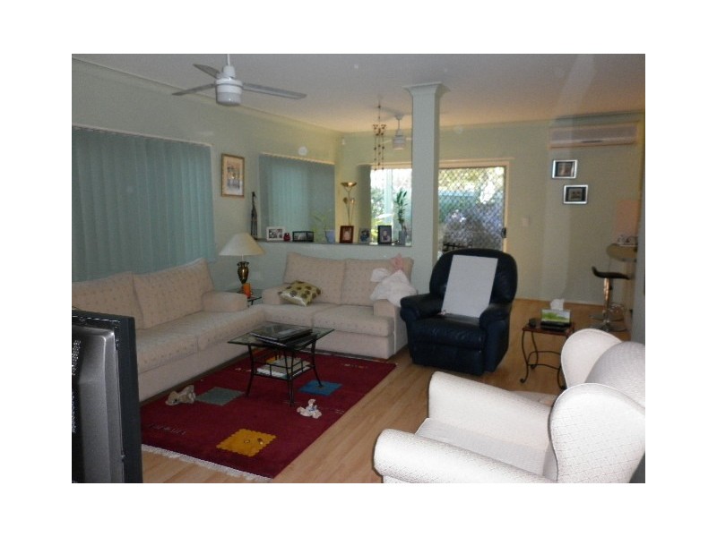 23 Emma Place, Springfield Lakes QLD 4300
