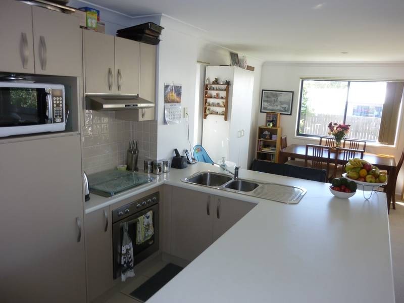 1/26 Commercial Drive, Springfield QLD 4300