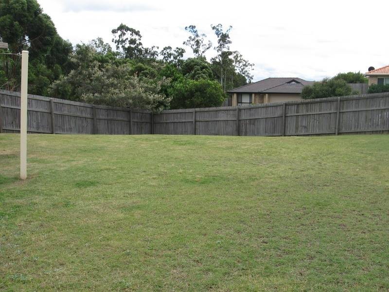 2 Lotus Place, Springfield QLD 4300