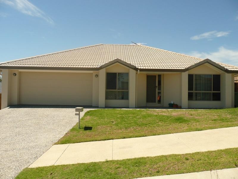 20 Riverside Crescent, Springfield Lakes QLD 4300