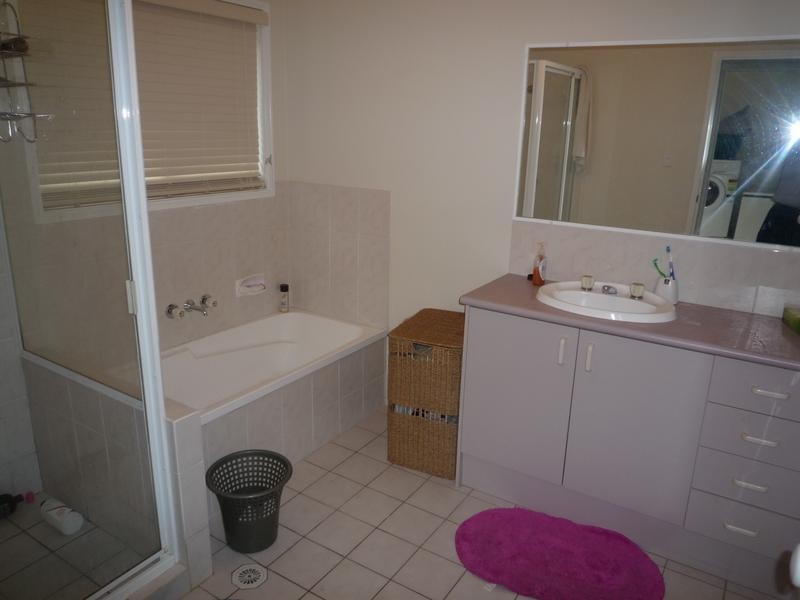 7 Ravenswood Lane, Springfield QLD 4300