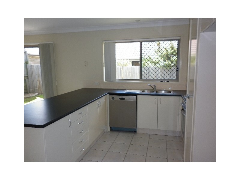 22 Admiral Circuit, Springfield Lakes QLD 4300