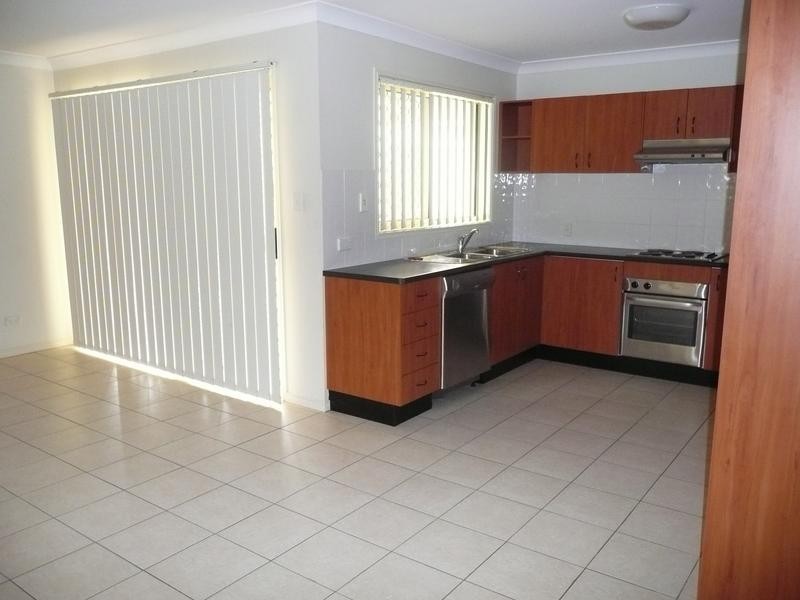 14 Canterbury Bells Circuit, Springfield Lakes QLD 4300