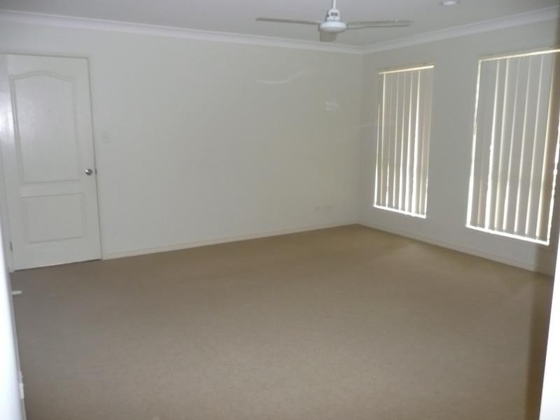 14 Canterbury Bells Circuit, Springfield Lakes QLD 4300