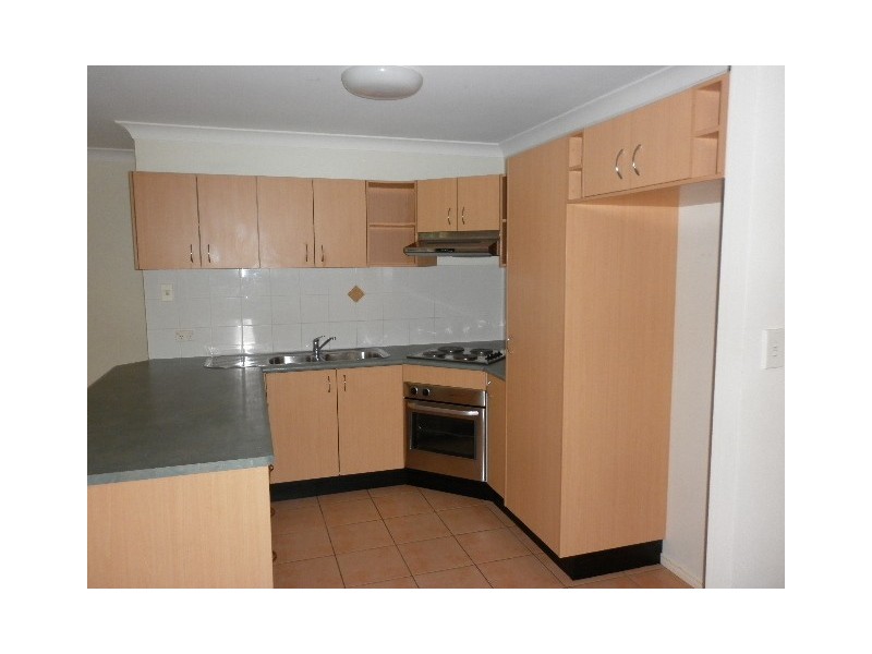 9 Rae Close, Camira QLD 4300