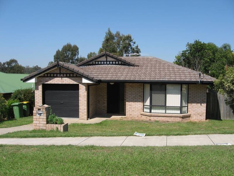 17 Kertes Road, Camira QLD 4300