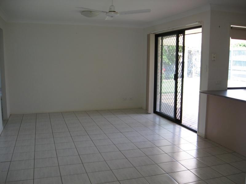 17 Kertes Road, Camira QLD 4300