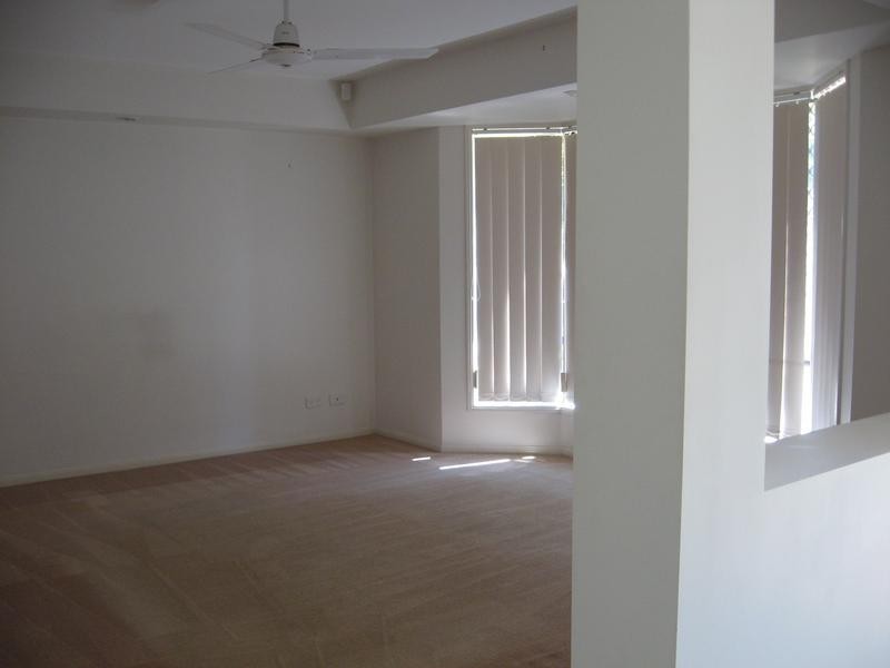 17 Kertes Road, Camira QLD 4300