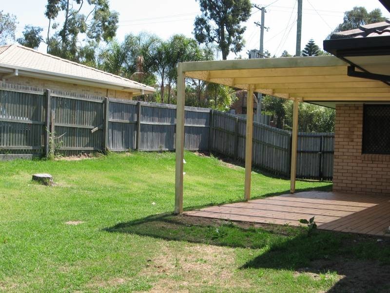 17 Kertes Road, Camira QLD 4300