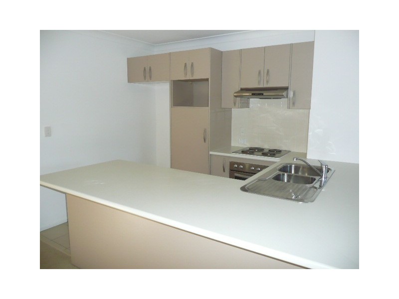 7/26 Commercial, Springfield QLD 4300